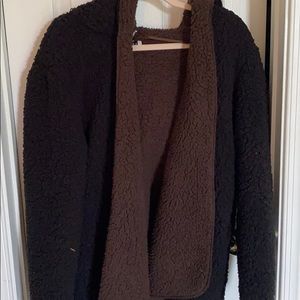 urban outfitters fluffy coat
